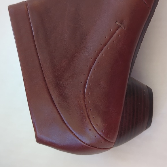 Hush Puppies Tottenham Leather Heeled Ankle Boots 9M Red Brown Granny - Picture 9 of 15